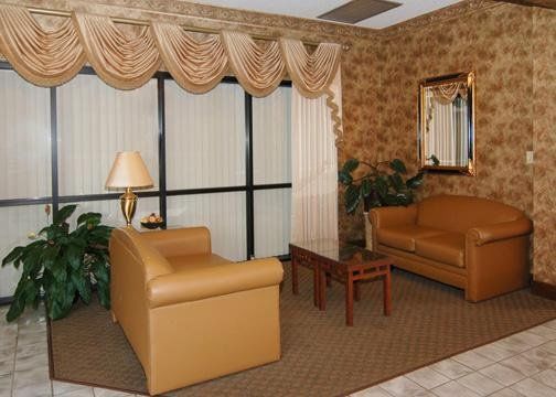 Executive Inn And Suites เอนเตอร์ไพรส์ ภายนอก รูปภาพ