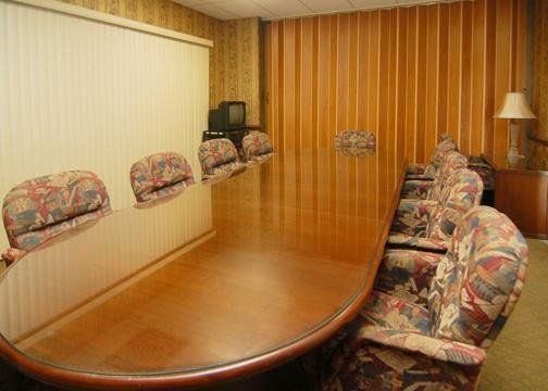 Executive Inn And Suites เอนเตอร์ไพรส์ ภายนอก รูปภาพ